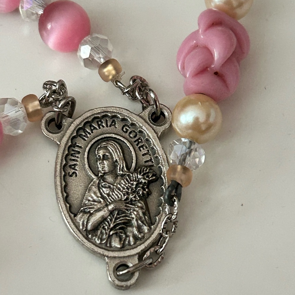 4/$100 ROSARY Elegant Pink Beaded Necklace - Picture 5 of 5